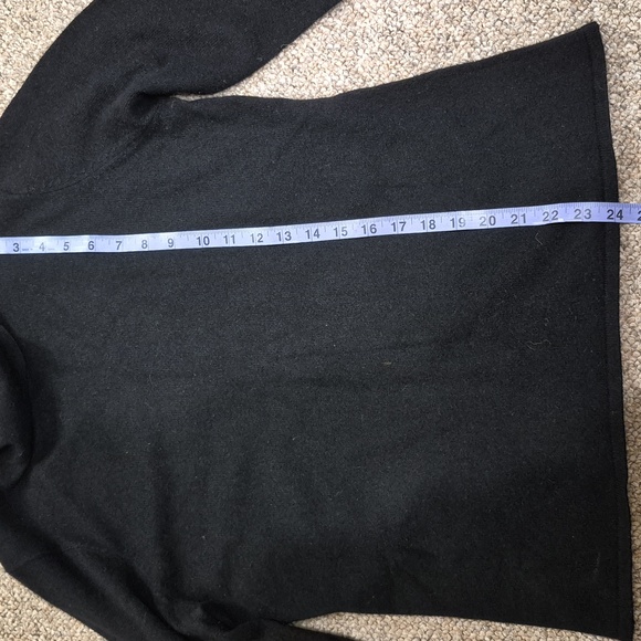 Pure Cashmere Black Turtleneck Sweater 100% Cashmere Size Large - Picture 5 of 5